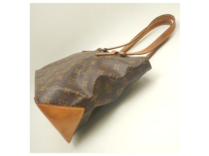 Saco Cabas Piano Monogram Louis Vuitton Marrom - vista 4
