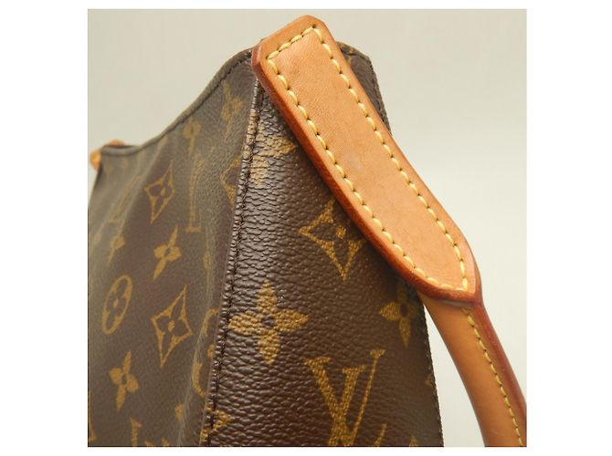 Bolsa de Ombro Louis Vuitton Monogram Looping MM M51146 Marrom - vista 13