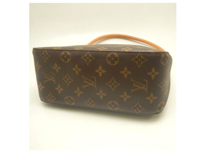 Bolsa de Ombro Louis Vuitton Monogram Looping MM M51146 Marrom - vista 16