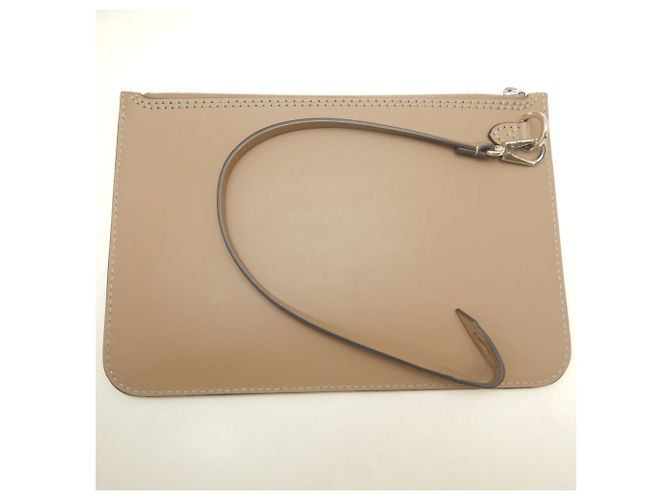Borsa Tote Louis Vuitton Mahina Hina MM - vista 23