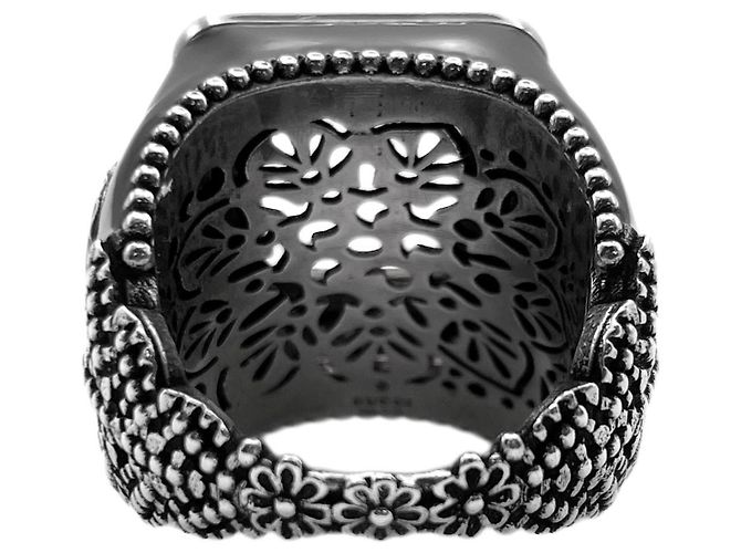 Anel GUCCI com detalhe Interlocking e cristais Preto Prata - vista 4