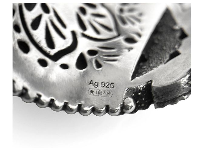 Anel GUCCI com detalhe Interlocking e cristais Preto Prata - vista 6