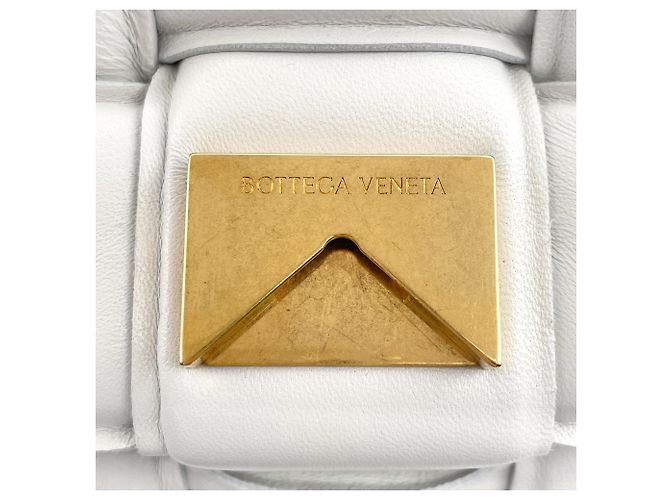 Borsa a tracolla Padded Cassette Bottega Veneta Bianco D'oro - vista 11