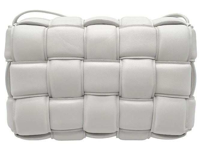 Borsa a tracolla Padded Cassette Bottega Veneta Bianco D'oro - vista 2