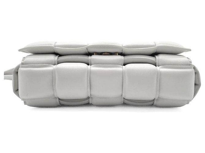 Borsa a tracolla Padded Cassette Bottega Veneta Bianco D'oro - vista 5