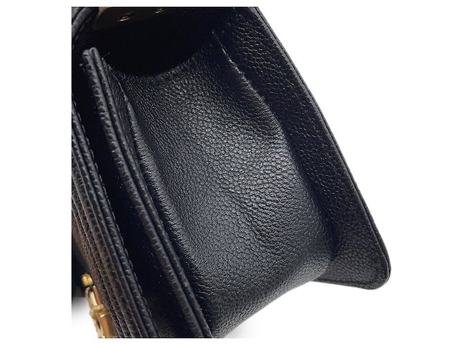 Borsa Chanel Boy Chevron in pelle caviar Nero - vista 8