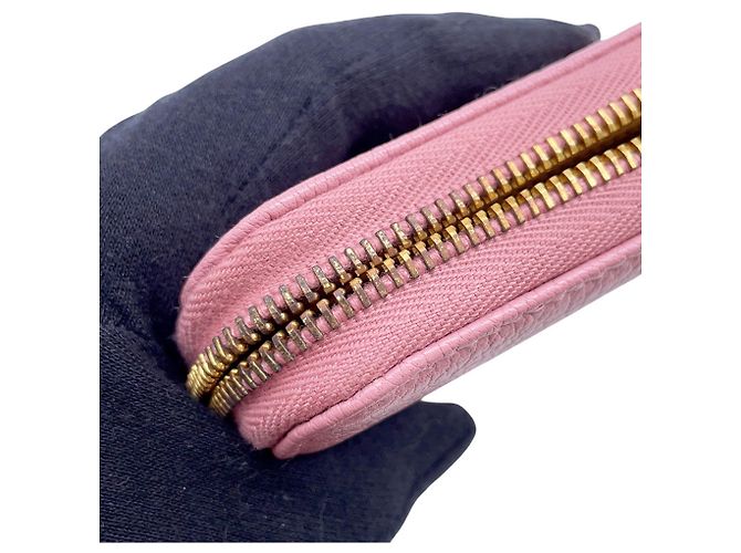 Cartera larga Miu Miu de piel rosa - vista 11