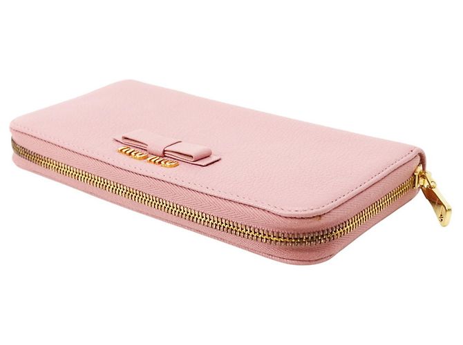 Cartera larga Miu Miu de piel rosa - vista 2