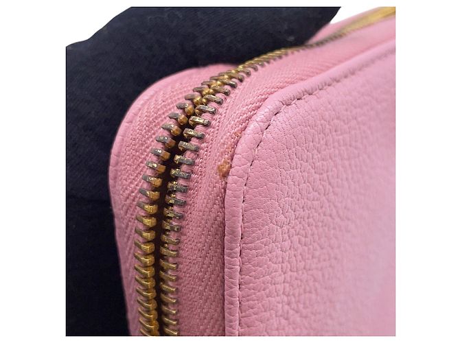 Cartera larga Miu Miu de piel rosa - vista 5
