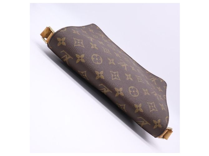 Borsa a tracolla Louis Vuitton Monogram Musette Tango Marrone Beige - vista 8