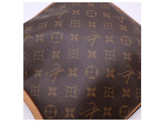 Borsa a tracolla Louis Vuitton Monogram Odeon PM Marrone Beige - vista 4