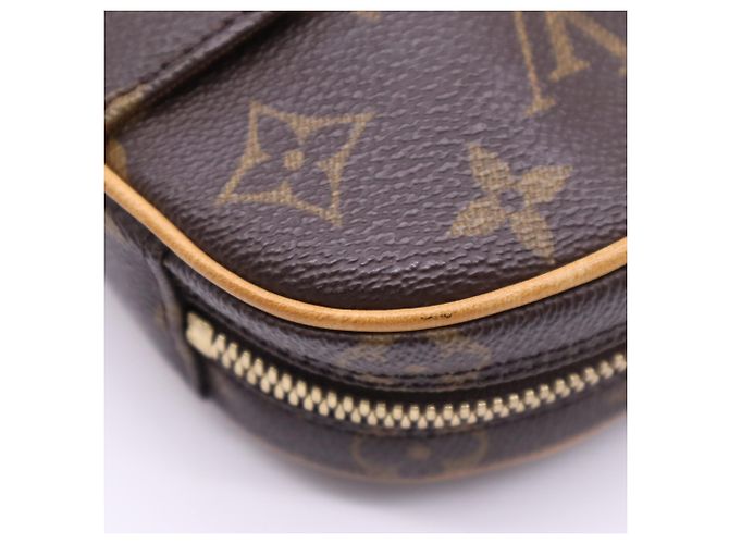 Borsa a tracolla Louis Vuitton Monogram Pochette Gange Marrone Beige - vista 12