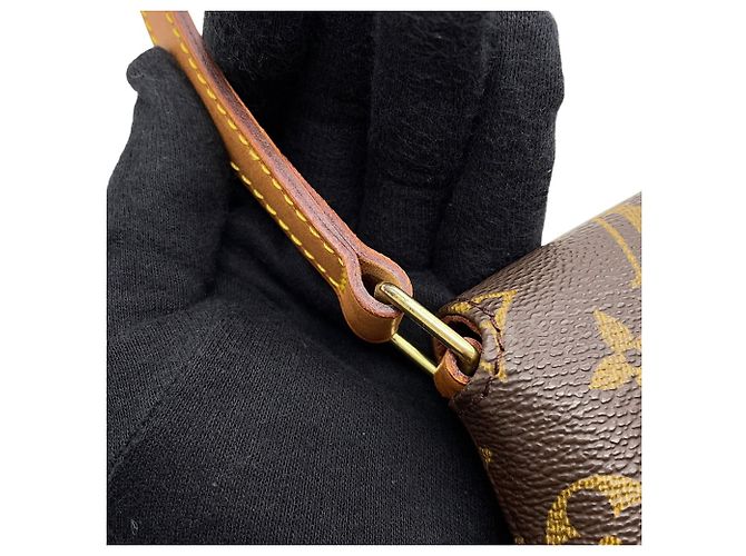 Louis Vuitton Monogram Musette Tango Short Shoulder Bag Marrone - vista 12