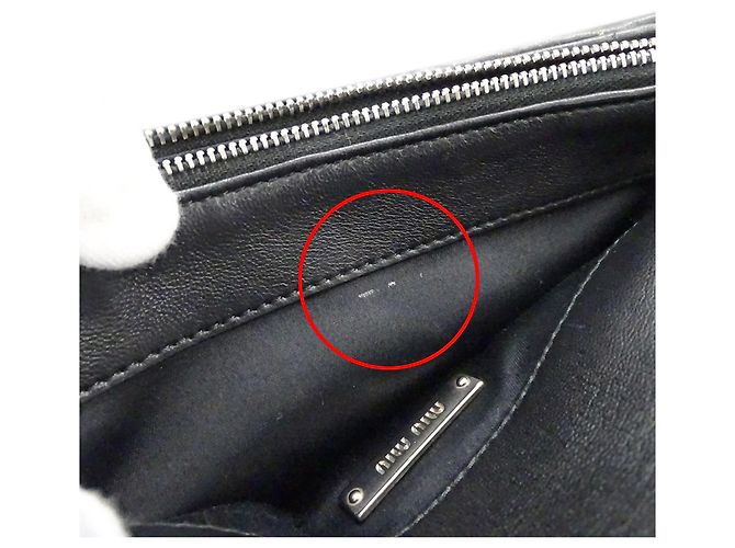Borsa a tracolla Miu Miu in pelle nera Nero - vista 7