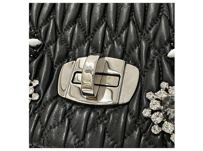 Borsa a tracolla Miu Miu in pelle nera Nero - vista 9