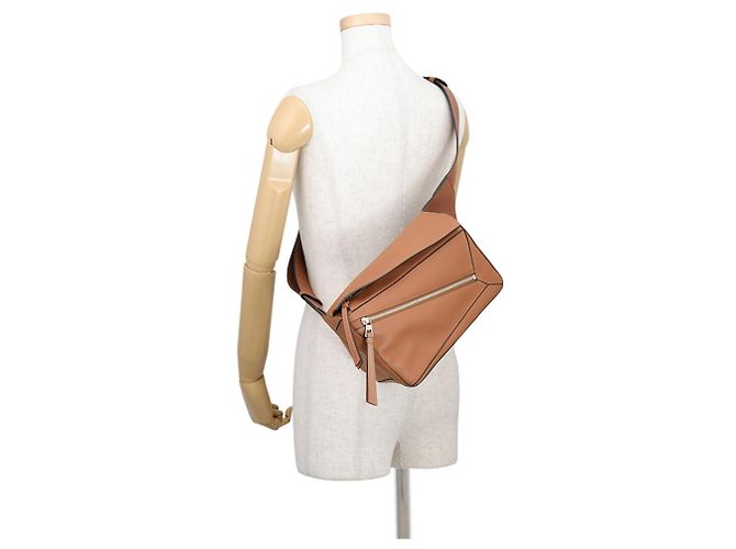 Sac à main Loewe Puzzle Bum Small Marron - vue 5