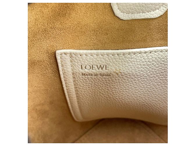 Loewe Pebble Baguette Mini Lederhandtasche Weiß - Ansicht 15