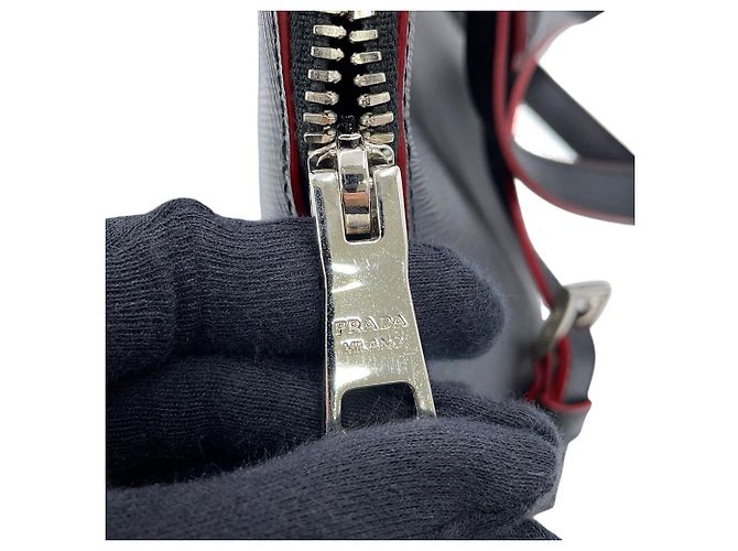 Bolsa Prada em couro Saffiano Preto Vermelho - vista 15