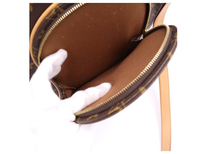 Bolso Louis Vuitton Monogram Ellipse Castaño Beige - vista 15