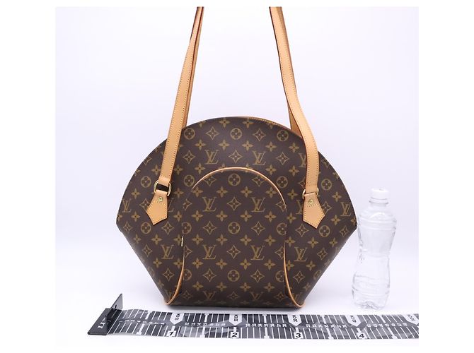 Bolso Louis Vuitton Monogram Ellipse Castaño Beige - vista 3