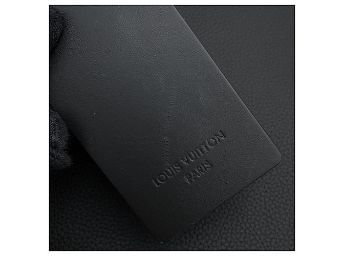 Lockit Borsa Tote Louis Vuitton in pelle Taurillon Nero - vista 16