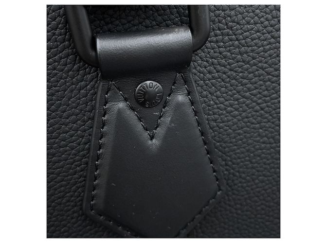 Lockit Borsa Tote Louis Vuitton in pelle Taurillon Nero - vista 8