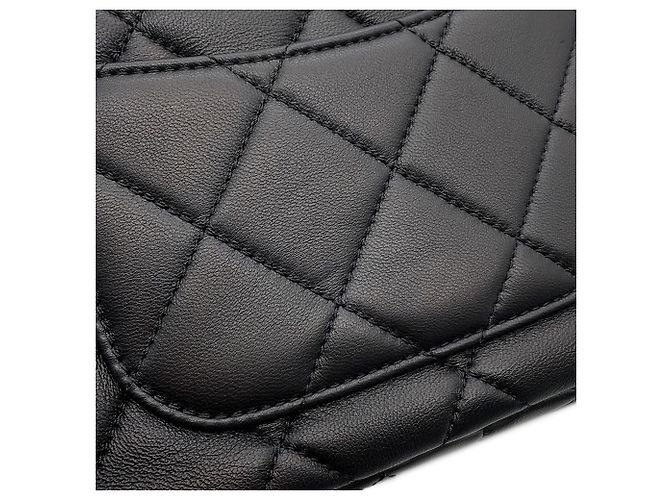 Borsa a tracolla con catena Chanel Matelassé in pelle d'agnello Nero - vista 11