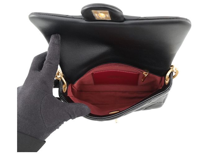 Borsa a tracolla con catena Chanel Matelassé in pelle d'agnello Nero - vista 5