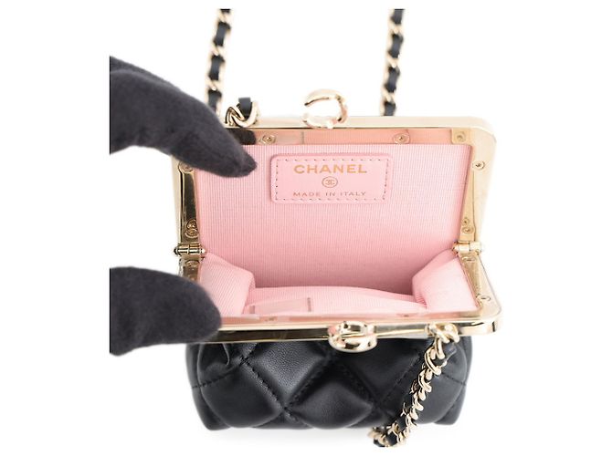 Bolsa de Ombro Chanel Matelassé com Corrente Preto - vista 5