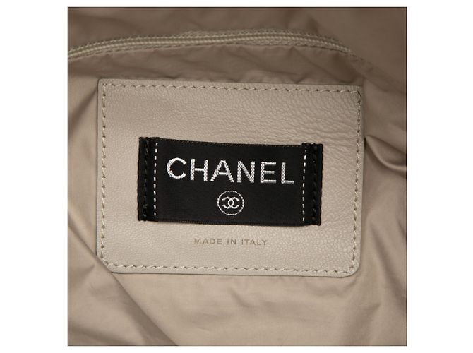Chanel Pink CC Nylon Doudoune Crossbody Rosa - vista 5