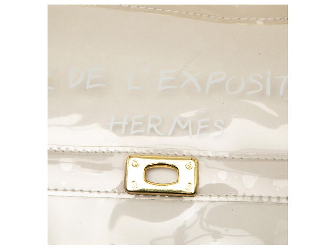 Sac à main Hermès Kelly Souvenir De L Exposition en vinyle blanc - vue 5