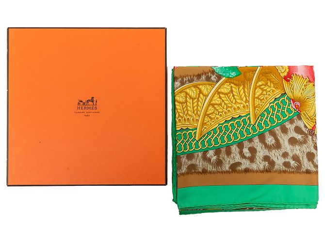 Pañuelo de seda Hermès Brown Casques et Plumets 90 Castaño - vista 8