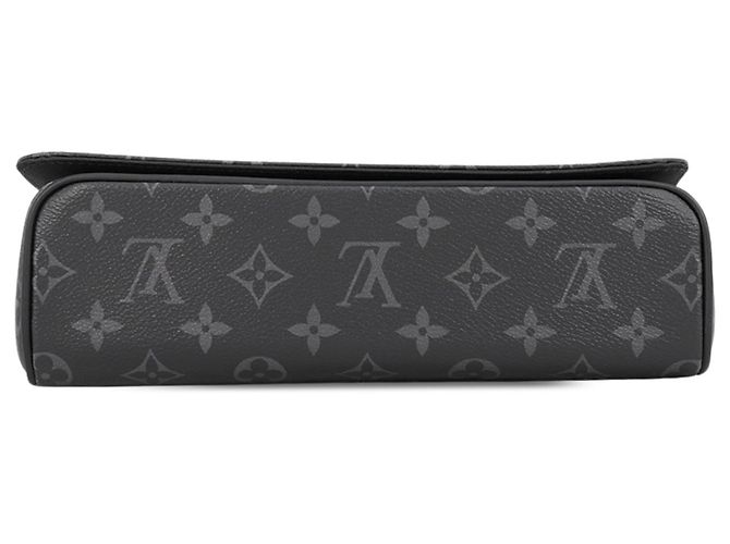 Louis Vuitton Black Monogram Eclipse District PM Nero - vista 3