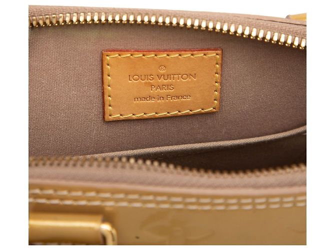 Louis Vuitton Gold Monogram Vernis Alma BB Dorado - vista 5