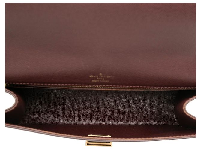 Louis Vuitton Brown Taiga Selenga Castaño Marrón oscuro - vista 4