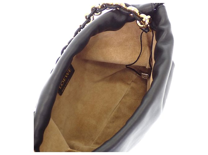 LOEWE Flamenco Tasche aus Mellow Nappa Lammleder, Schwarz, Medium - Ansicht 4