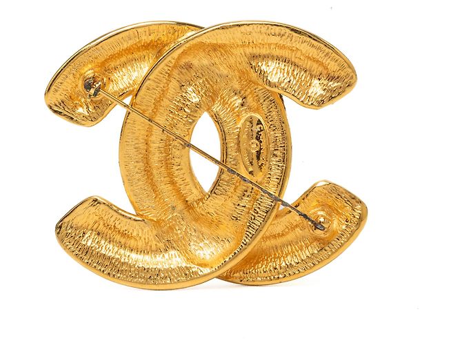 Spilla trapuntata Chanel Gold CC placcata oro D'oro - vista 2
