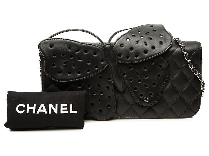 Clutch Chanel Butterfly in pelle d'agnello matelassé nera con catena Nero - vista 7