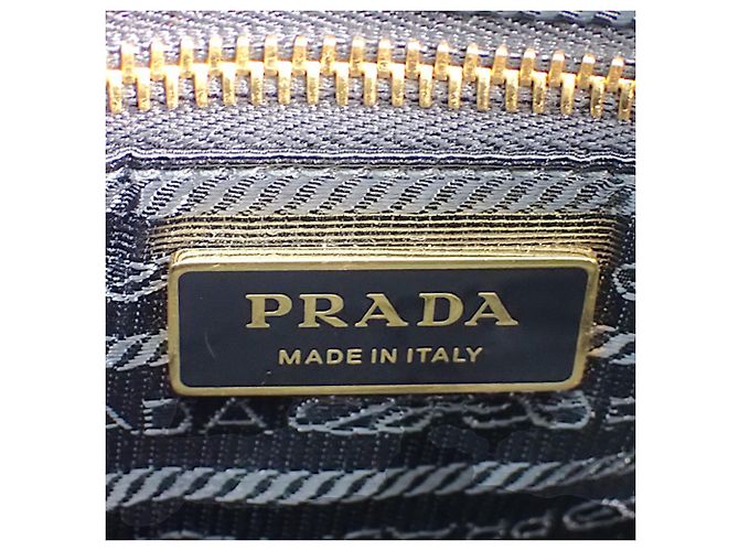 Tote Prada Re Edition 1995 Schultertasche aus schwarzem Re-Nylon mit Kette - Ansicht 6