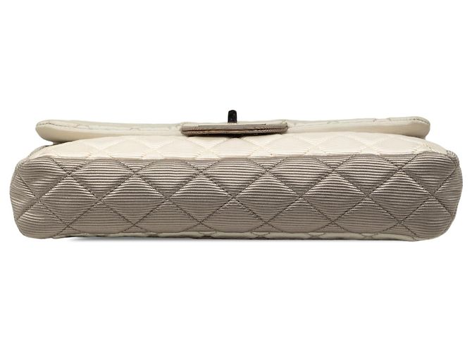 Chanel White Small Tricolor Quilted Jersey Reissue 2.55 East West Flap Bianco - vista 3
