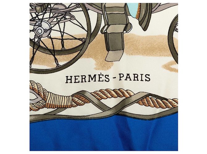 Hermès White Musee Seidentuch 90 Weiß Roh - Ansicht 4