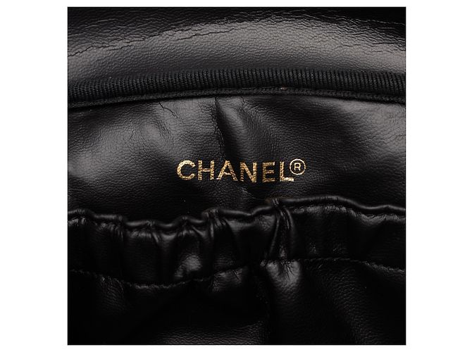 Borsa Vanity Chanel in pelle d'agnello matelassé nera con CC Nero - vista 5