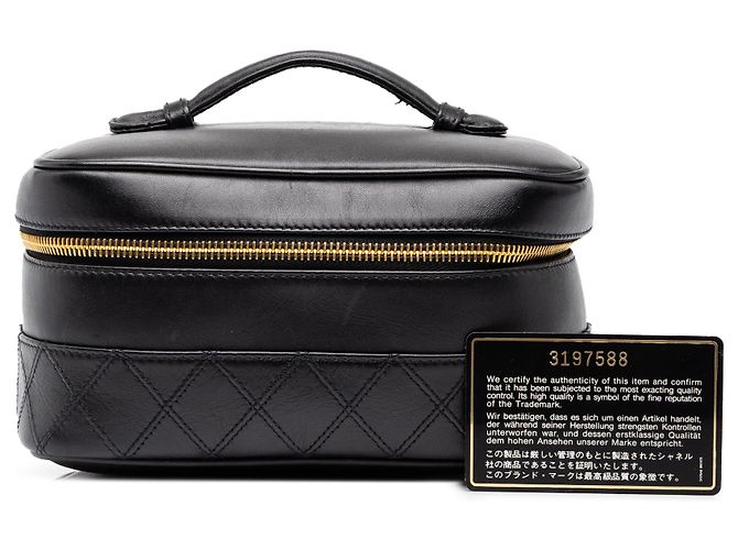 Borsa Vanity Chanel in pelle d'agnello matelassé nera con CC Nero - vista 7