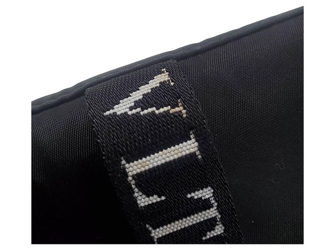 Borsa a mano Valentino Garavani in nylon nero - vista 9