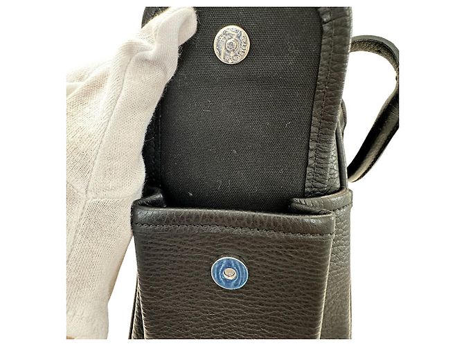 Burberry Handtasche aus schwarzem Leder - Ansicht 10