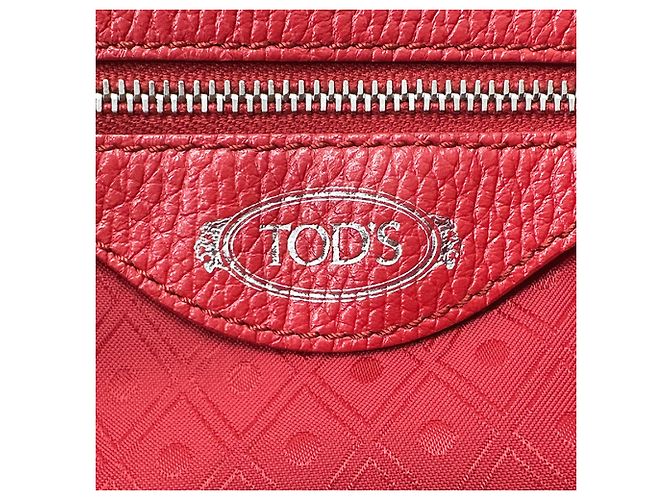 Tod's Handtasche aus rotem Leder - Ansicht 6