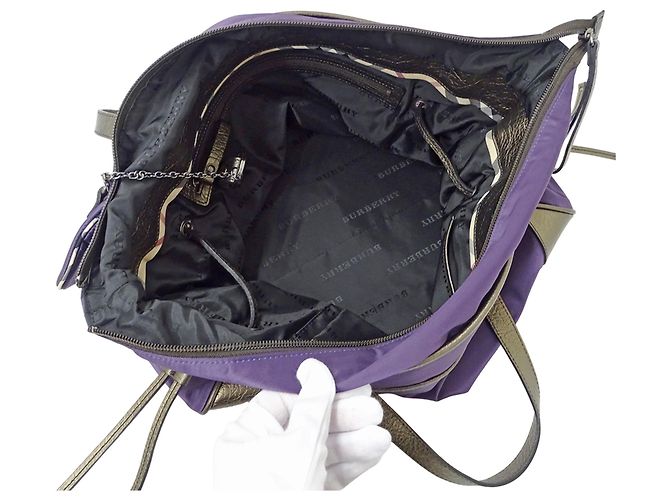 Burberry Nylon Handtasche Lila Bronze - Ansicht 5