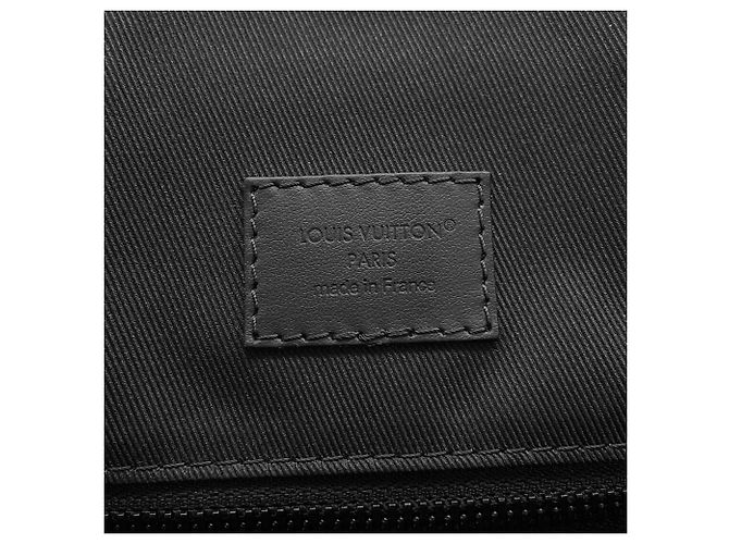 Sac à dos Louis Vuitton Monogram Taurillon Christopher PM Noir - vue 16