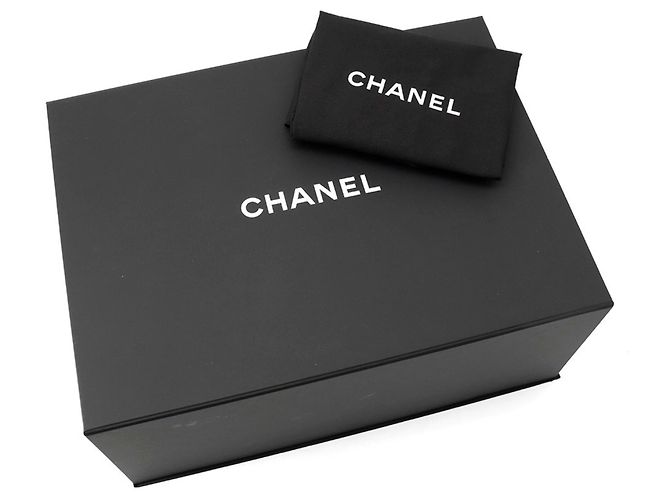 Borsa a tracolla Chanel in vitello martellato nero - vista 17