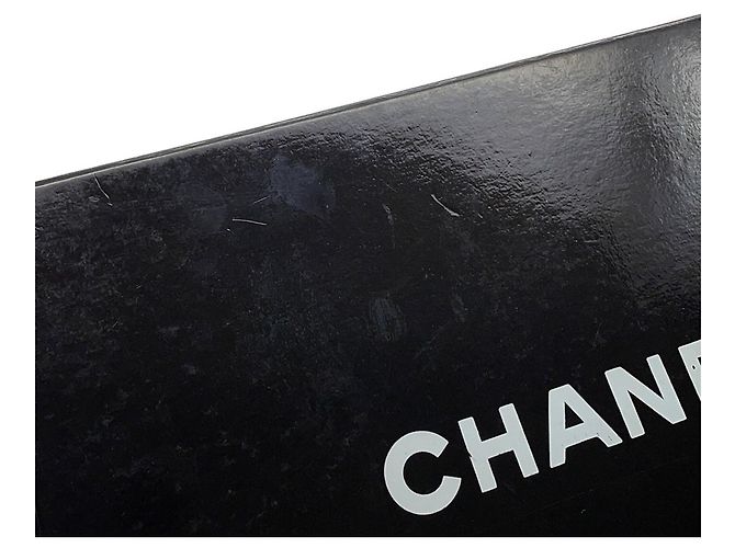 Borsa a tracolla con catena Chanel in pelle verniciata nera Nero - vista 14